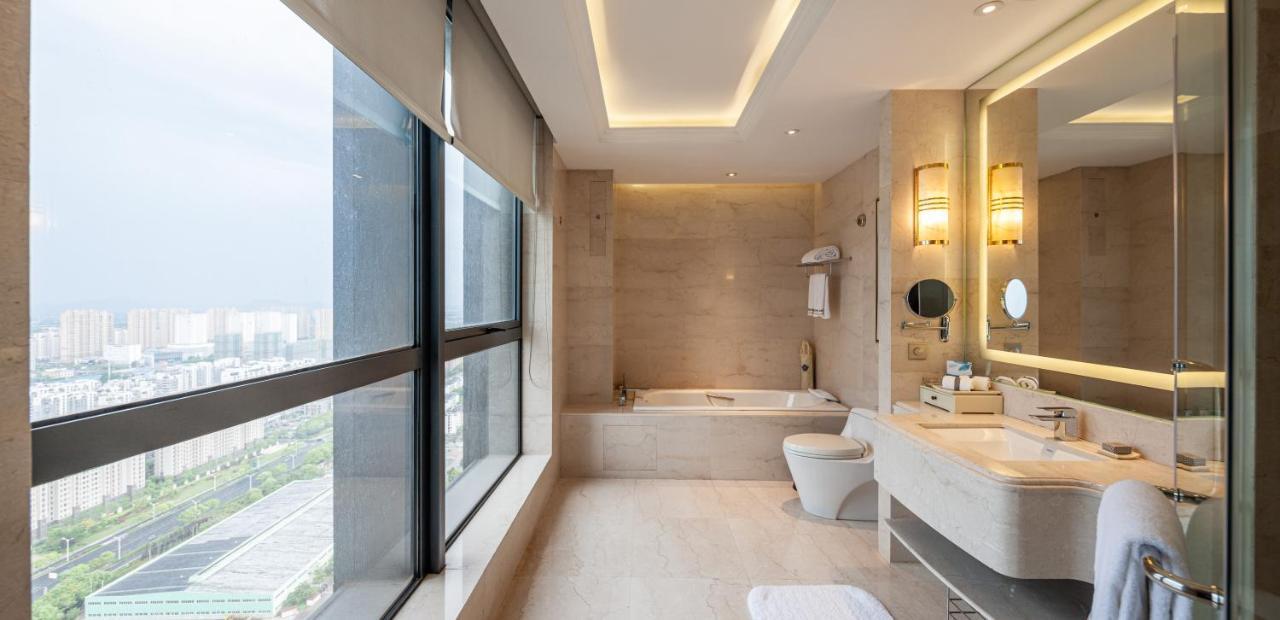 Wyndham Grand Plaza Royale Changsheng Jiangyin Exterior foto